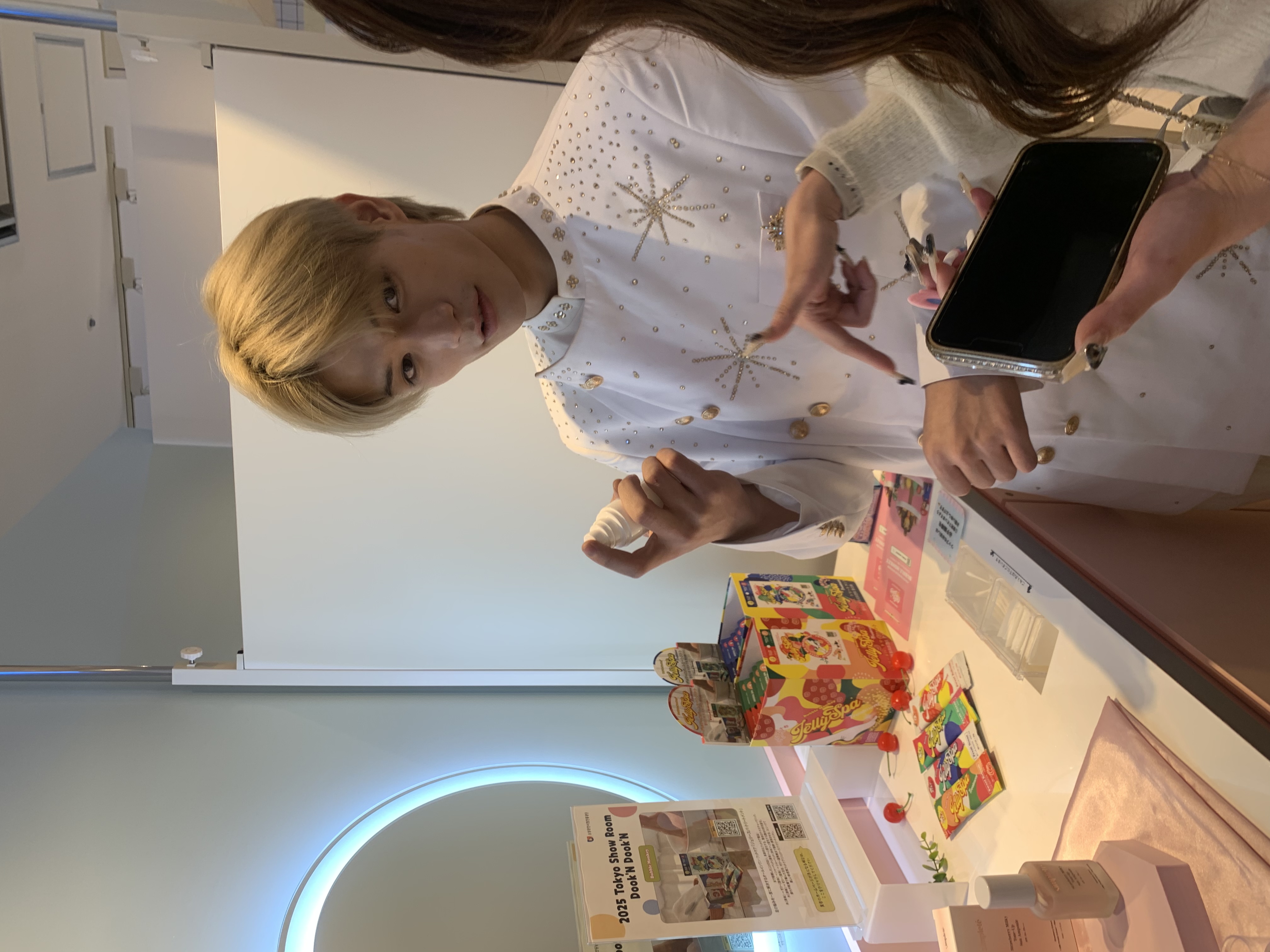 Ikspiari Photo Added 28